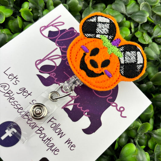 Pumpkin Mouse Felt Badge Reel